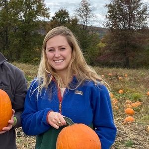 Meet your Posher, Caroline